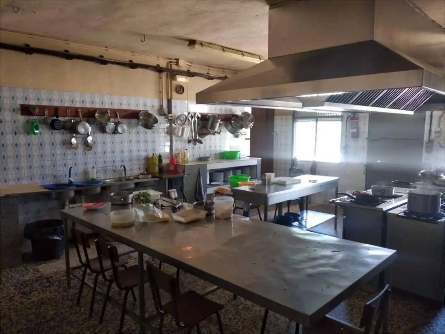 Cuina de Local en venda en Píñar amb Aire condicionat i Calefacció