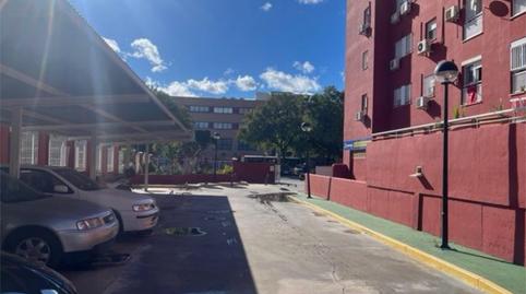 Foto 4 de Garatge en venda a Calle Almendralejo, 9, Parque Alcosa, Sevilla