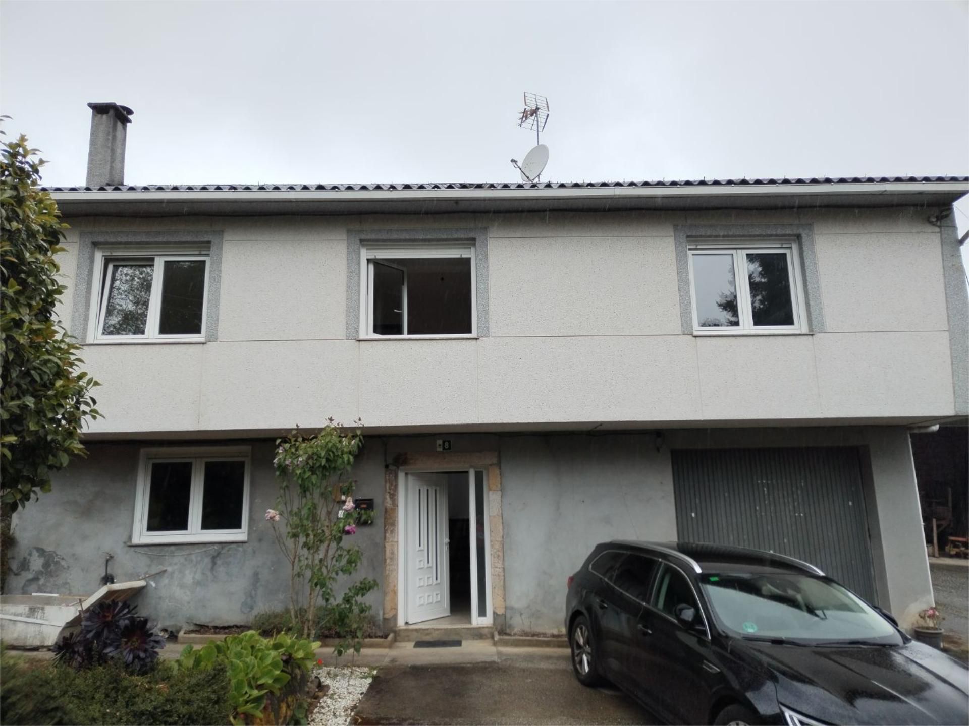 Vista exterior de Casa o xalet en venda en Carballo amb Traster
