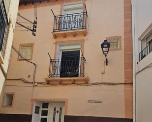 Vista exterior de Casa adosada en venda en Aniñón amb Balcó