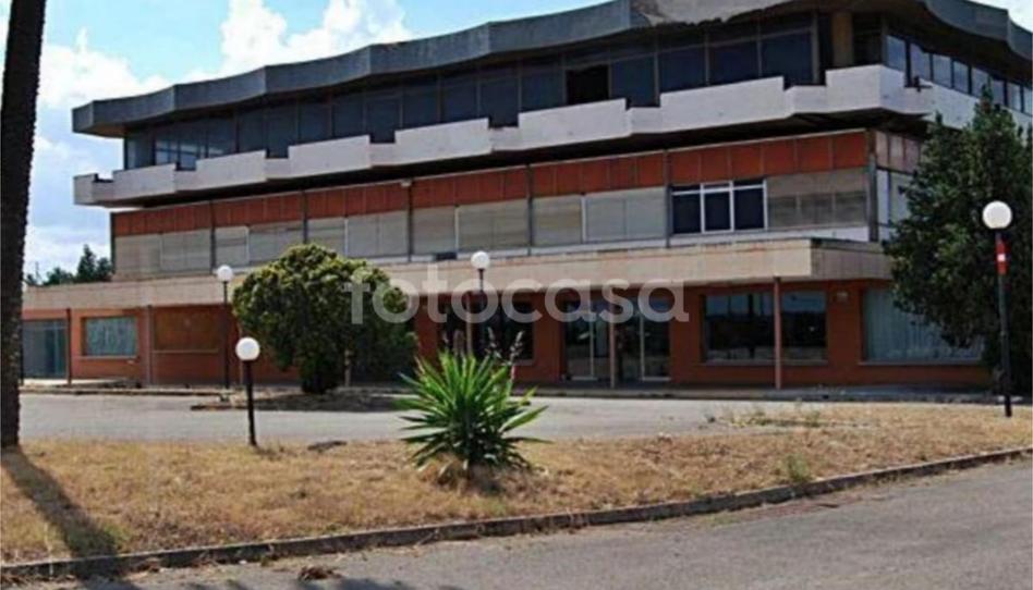 Industrial buildings to rent in Diseminado Poligono 2, 3, Zona Periurbana, Illes Balears - image 1 Photo 1 of Industrial buildings to rent in Diseminado Poligono 2, 3, Zona Periurbana, Illes Balears