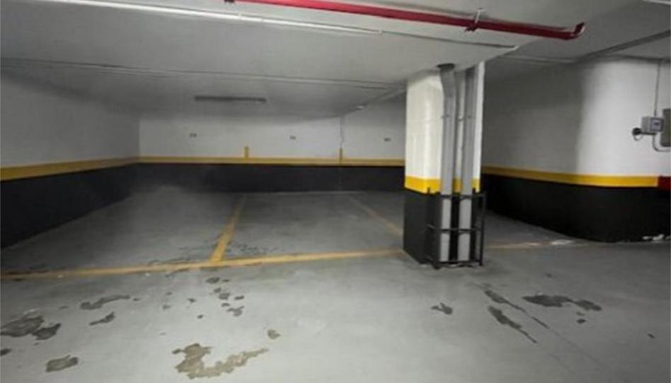 Garage to rent in Calle San Babilés, 2, Centro, Madrid - image 1 Photo 1 of Garage to rent in Calle San Babilés, 2, Centro, Madrid