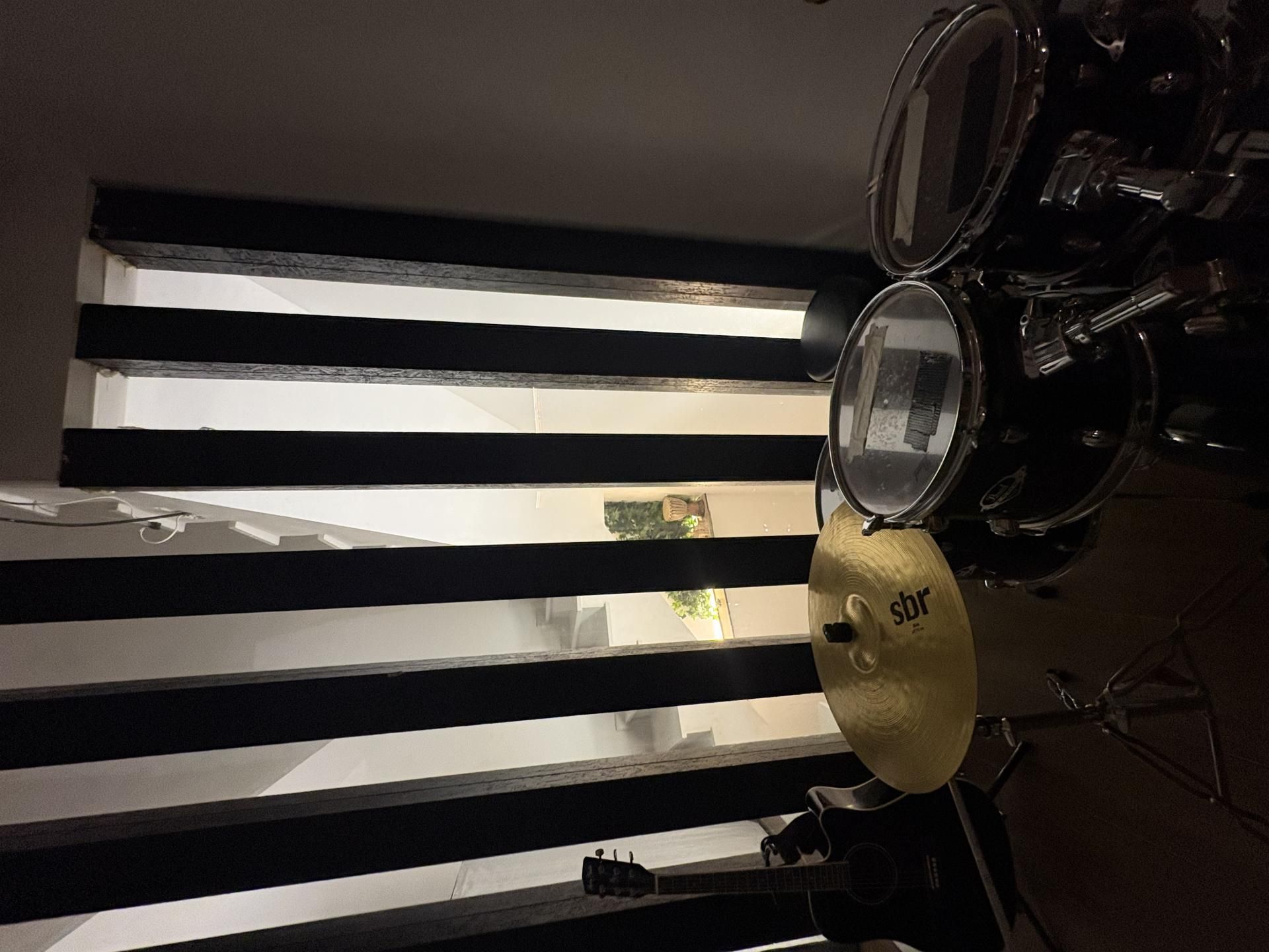 Außenansicht von Einfamilien-Reihenhaus miete in Arjona mit Klimaanlage, Privatgarten und Terrasse