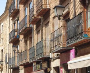 Außenansicht von Wohnung zum verkauf in Burgo de Osma - Ciudad de Osma mit Balkon