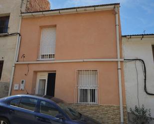 Vista exterior de Casa adosada en venda en Molina de Segura amb Terrassa