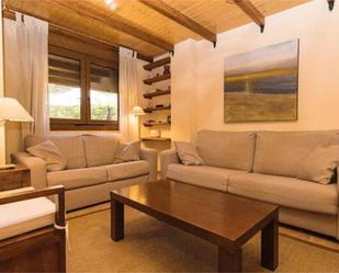 Living room of Single-family semi-detached to rent in Alcalá de la Selva  with Terrace