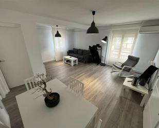 Living room of Flat for sale in Peñafiel  with Air Conditioner, Heating and Parquet flooring