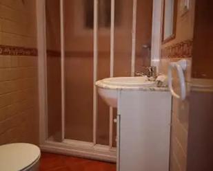 Bathroom of Planta baja to rent in Calañas  with Terrace