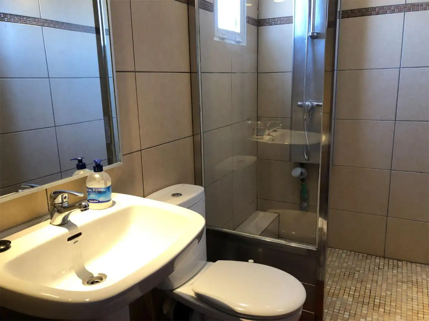 Flat for sale in Calle Toscon, 12, Puerto del Carmen Bathroom of Flat for sale in Tías with Air Conditioner and Swimming Pool