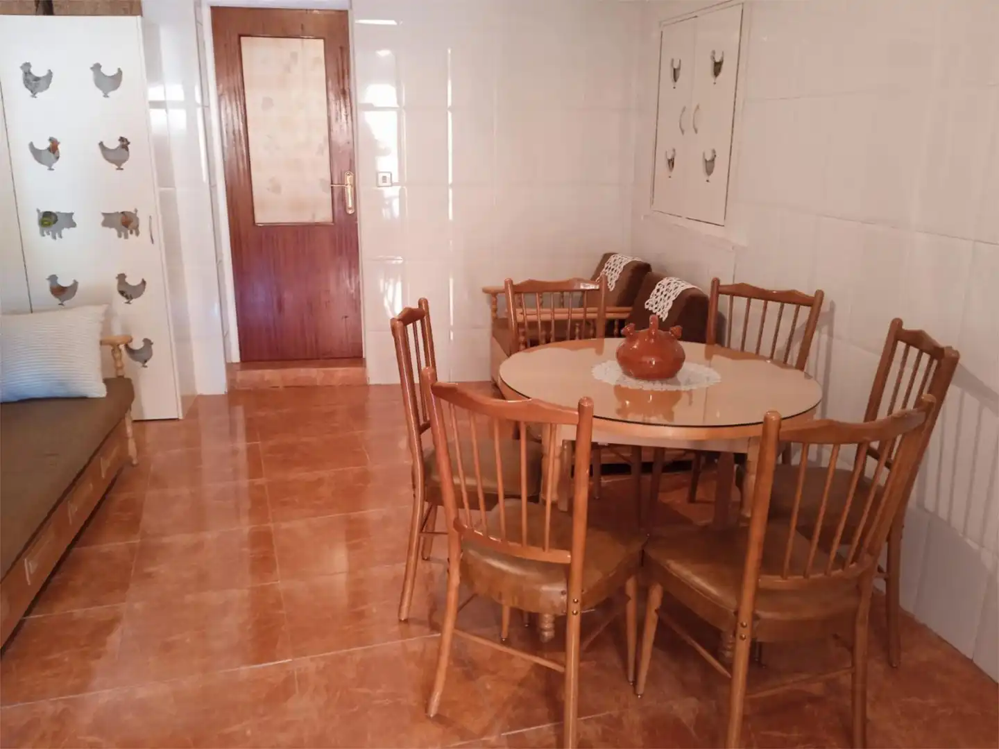 Piso en venta en Plaza del Cabezuelo, 3, Bogarra Comedor de Piso en venta en Bogarra con Amueblado y Parking comunitario