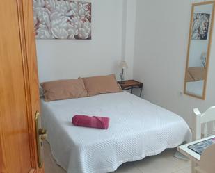 Bedroom of Flat to share in Los Llanos de Aridane  with Furnished, Microwave and TV