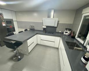 Kitchen of Flat for sale in Aldeamayor de San Martín