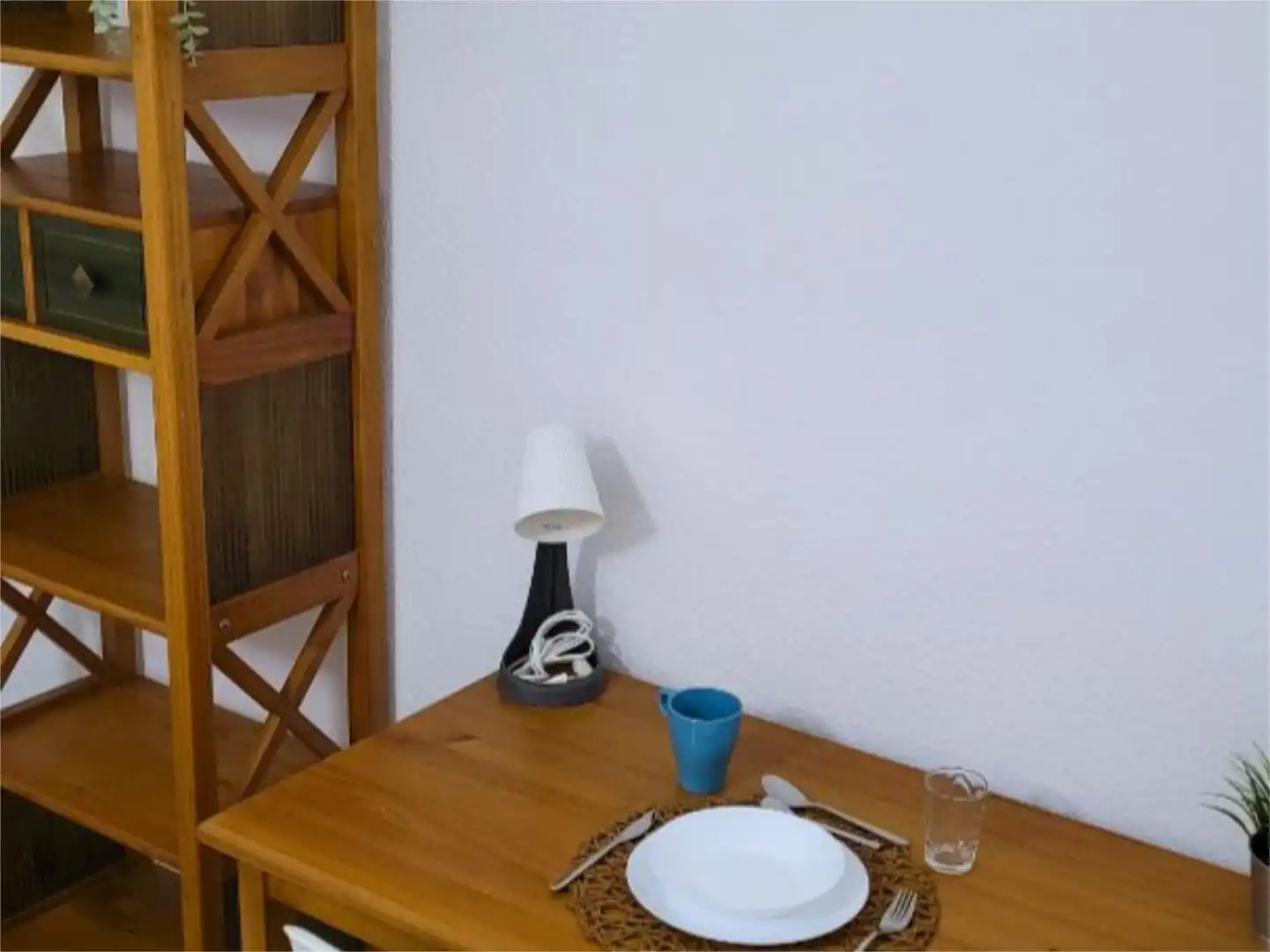 Room in Carrer Polo de Bernabé, 32, Piscinas Room in Carrer Polo de Bernabé, 32, Piscinas