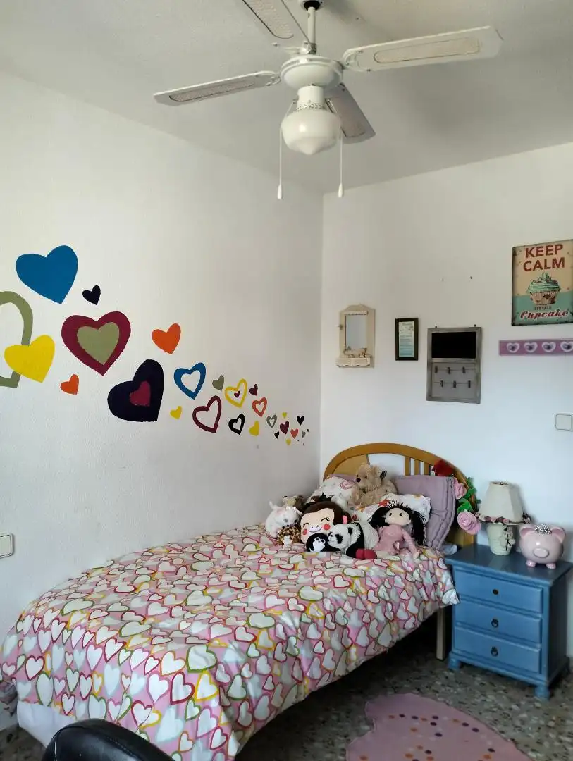 Habitació a Avinguda Novelda, 14, Bellavista - Capiscol - Frank Espinós Habitació a Avinguda Novelda, 14, Bellavista - Capiscol - Frank Espinós