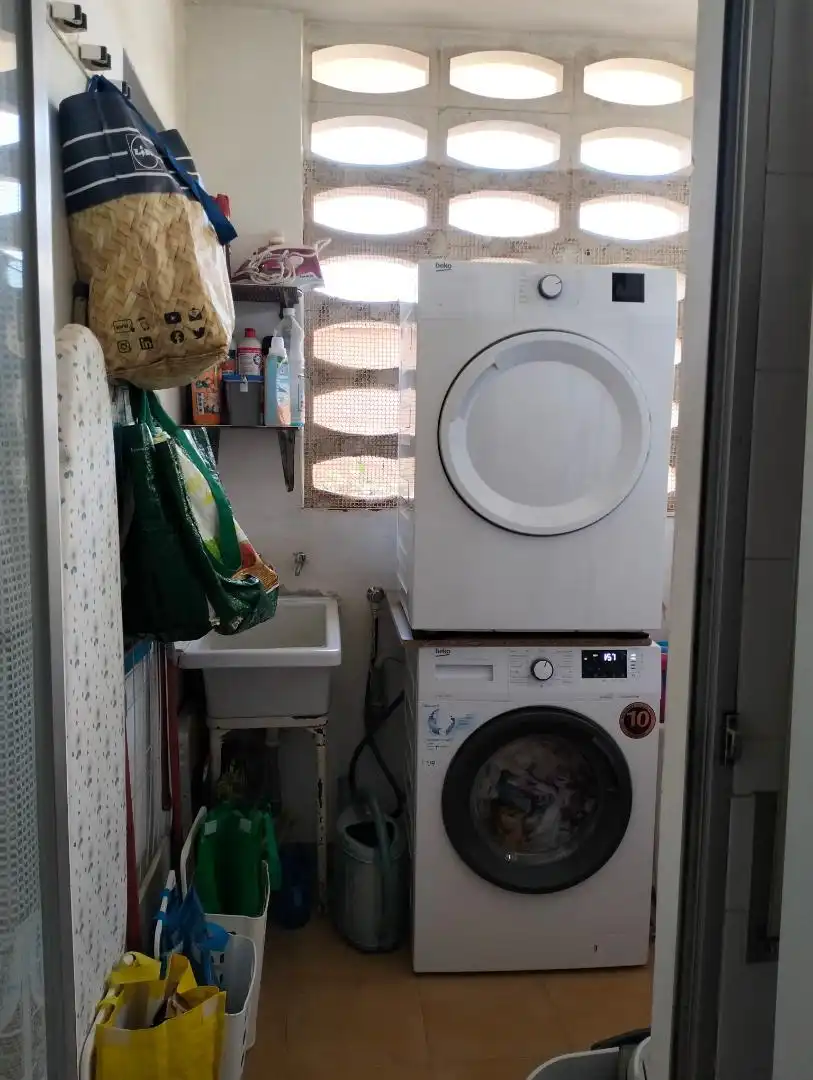 Habitació a Avinguda Novelda, 14, Bellavista - Capiscol - Frank Espinós Habitació a Avinguda Novelda, 14, Bellavista - Capiscol - Frank Espinós