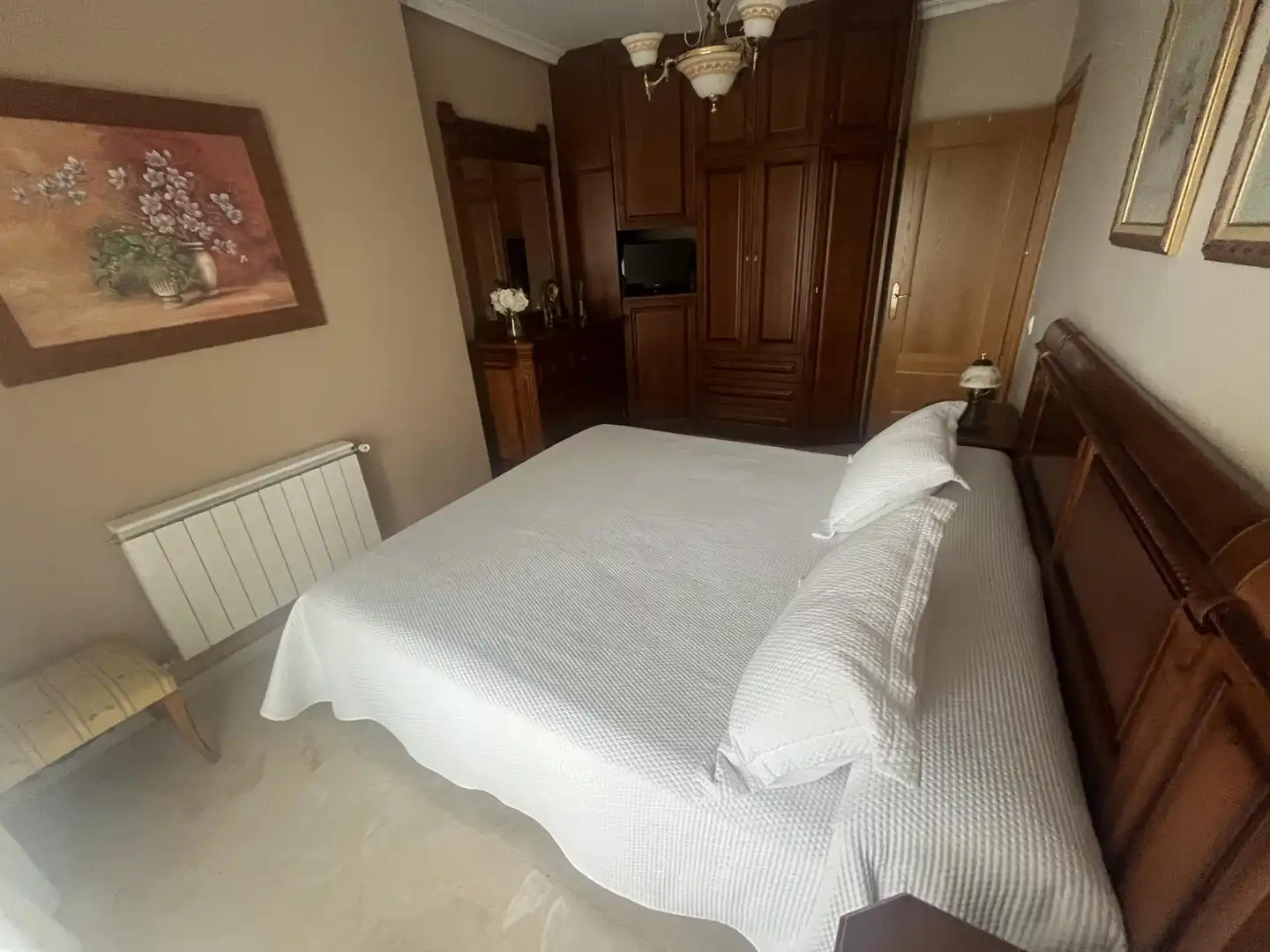 Habitación de Casa adosada en venta en Hellín con Aire acondicionado, Terraza y Balcón
