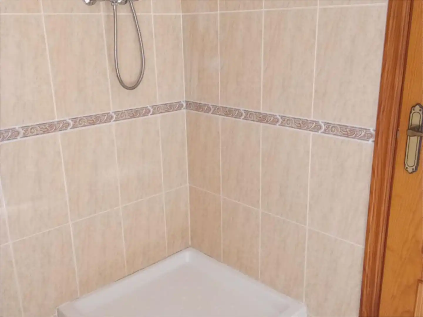 Flat for sale in CR-P-7211, 173, Piedrabuena Bathroom of Flat for sale in Piedrabuena with Private garden, Storage room and Furnished