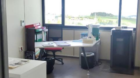 Office to rent in Carretera Madrid-irún, Km. 2, San Julián - Barriada de Cortes, Burgos - image 4 Photo 4 of Office to rent in Carretera Madrid-irún, Km. 2, San Julián - Barriada de Cortes, Burgos