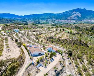 Vista exterior de Casa o xalet en venda en Cocentaina amb Aire condicionat, Terrassa i Piscina