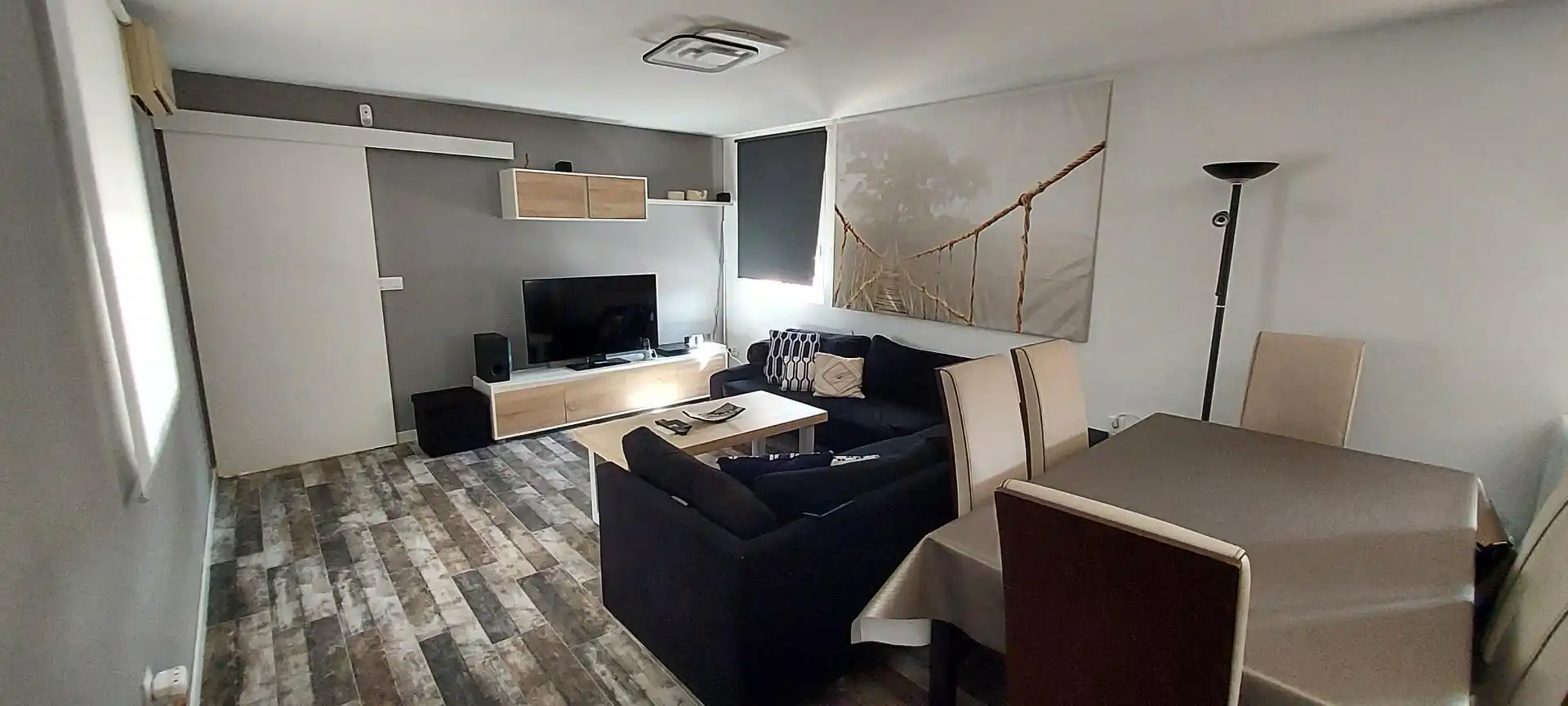 Habitació a Partida Canastel Polig G, 24, Villamontes - Boqueres Sala d'estar de Casa adosada per a compartir en San Vicente del Raspeig / Sant Vicent del Raspeig