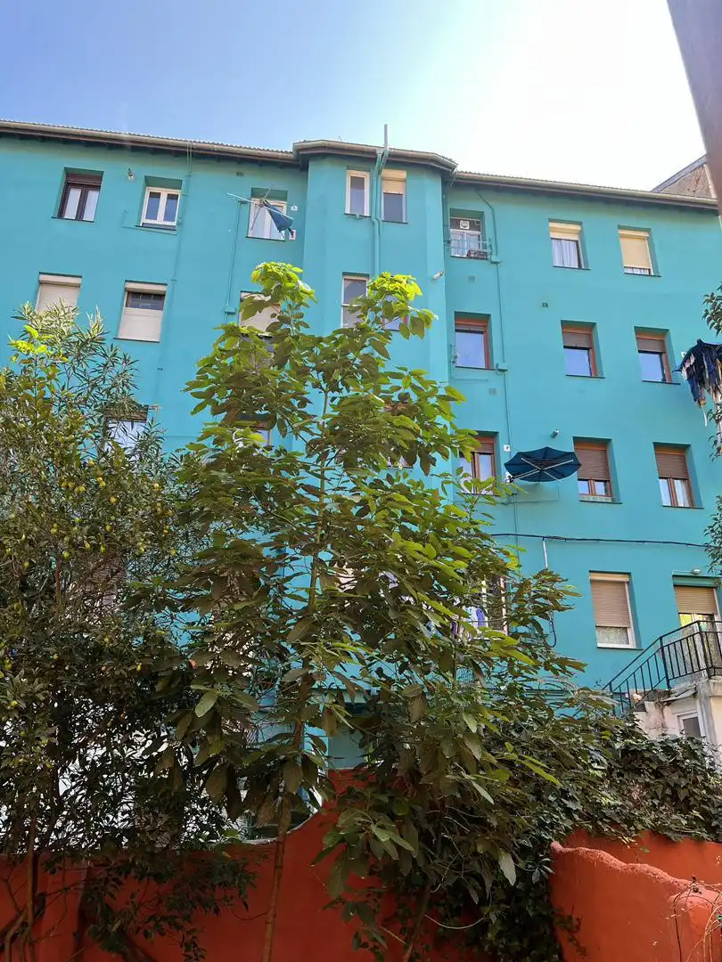 Außenansicht von Erdgeschoss zur untervermieten in Bilbao  mit Heizung, Parkett und Möbliert
