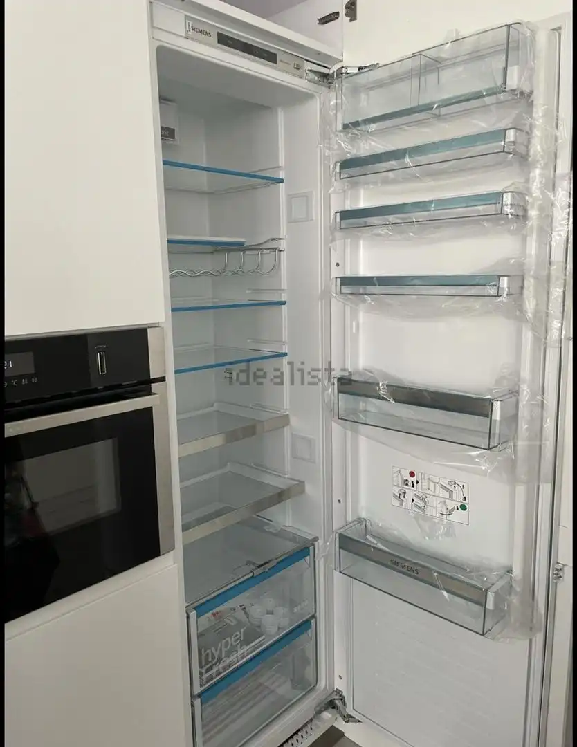 Flat for rent in Avenida de Luis García Cereceda, 5, Prado de Somoaguas Kitchen of Flat for rent in Pozuelo de Alarcón with Air Conditioner, Heating and Terrace