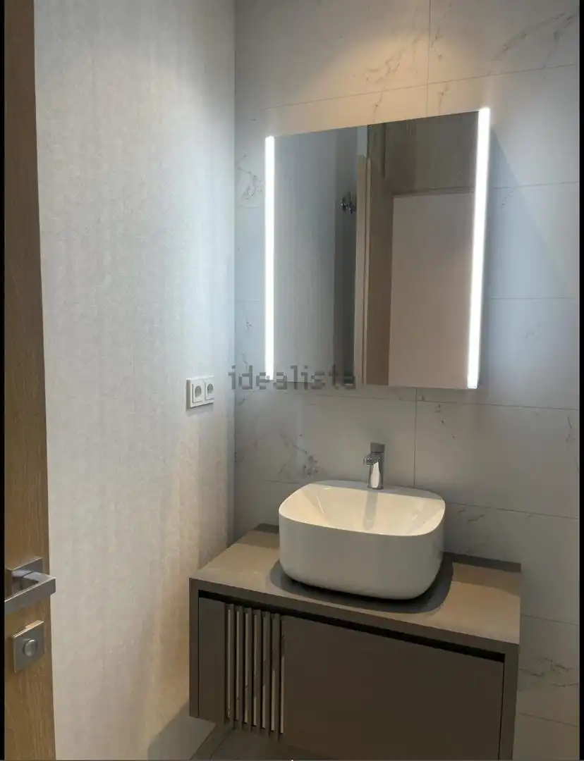 Flat for rent in Avenida de Luis García Cereceda, 5, Prado de Somoaguas Bathroom of Flat for rent in Pozuelo de Alarcón with Air Conditioner, Heating and Terrace