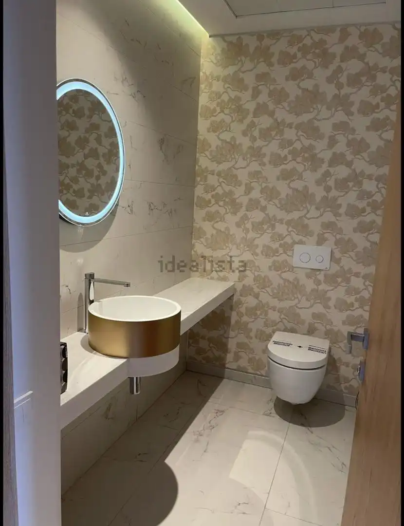 Flat for rent in Avenida de Luis García Cereceda, 5, Prado de Somoaguas Bathroom of Flat for rent in Pozuelo de Alarcón with Air Conditioner, Heating and Terrace