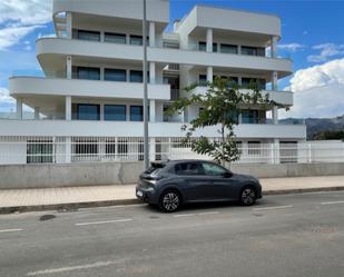 Aparcament de Àtic en venda en Benicasim / Benicàssim amb Aire condicionat, Terrassa i Piscina