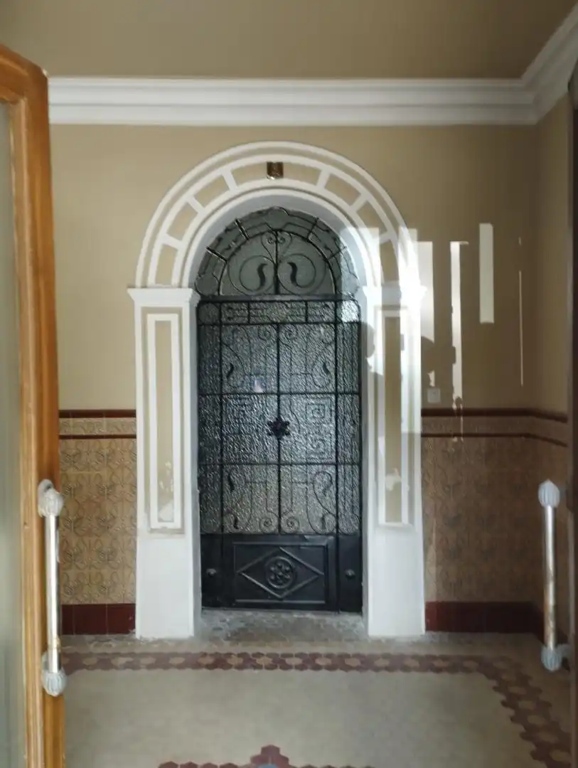Casa adosada en venda en Arroyo de la Luz amb Jardí privat, Parquet i Terrassa