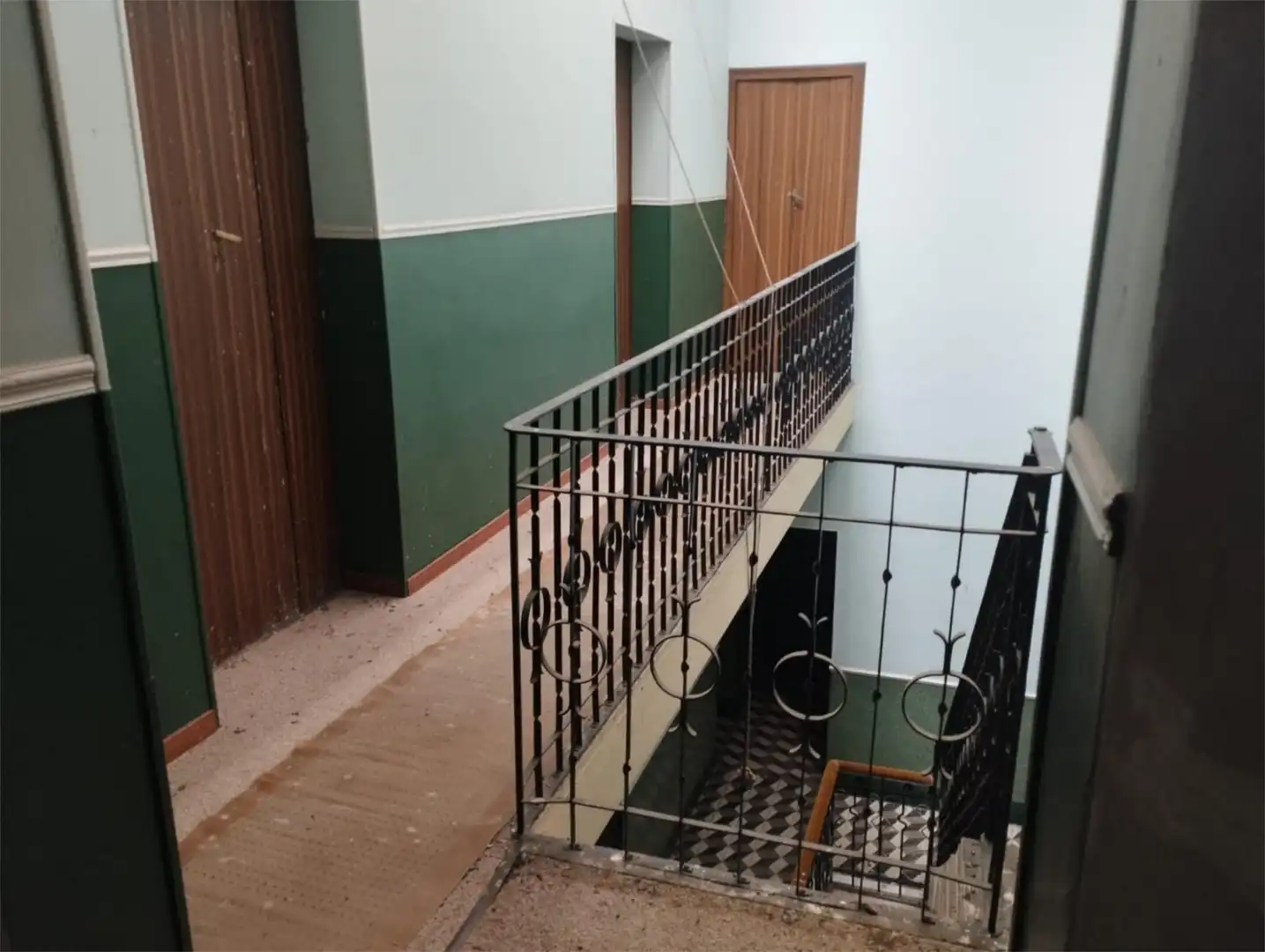 Casa adosada en venda en Arroyo de la Luz amb Jardí privat, Parquet i Terrassa