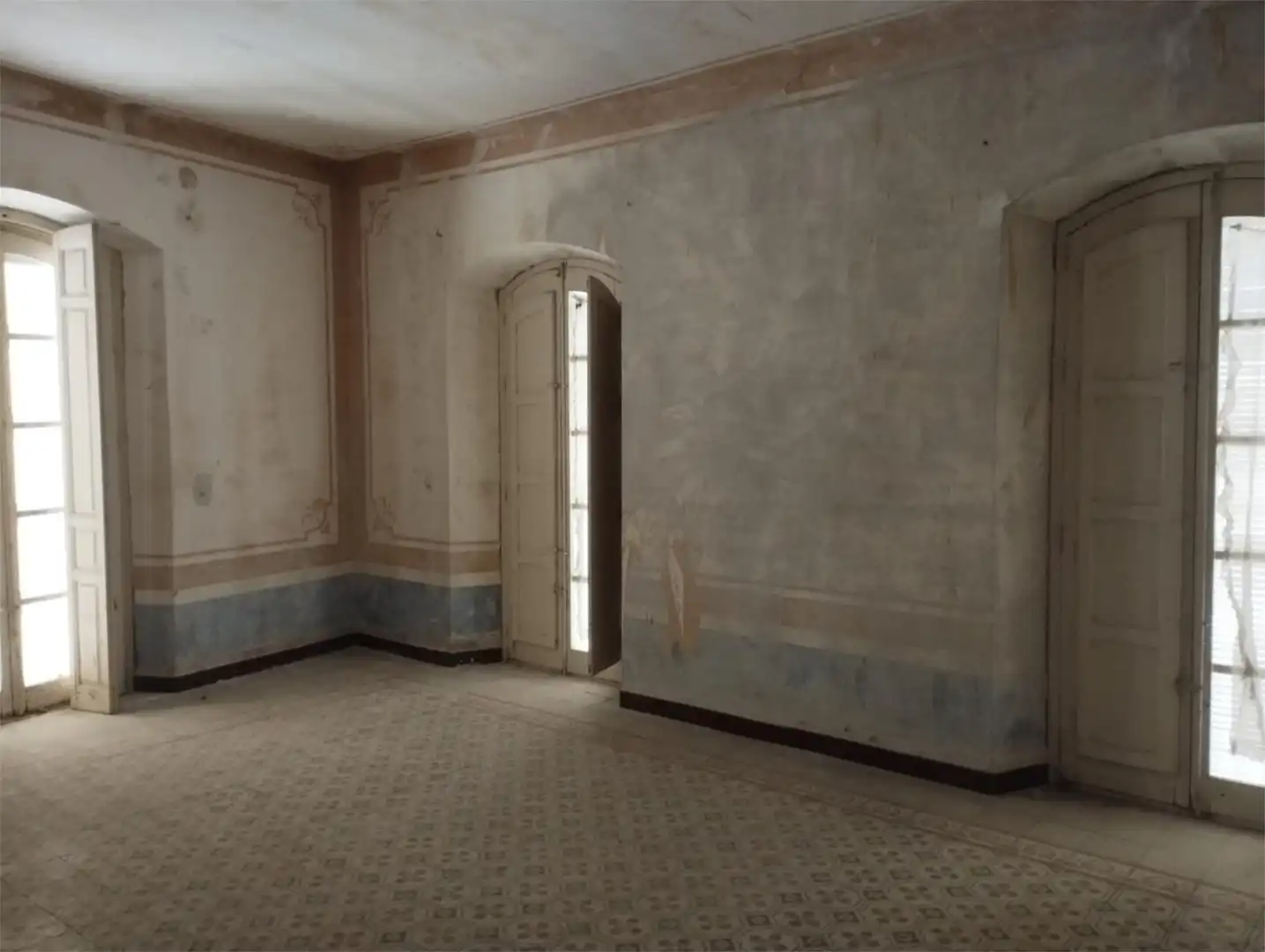 Casa adosada en venda en Arroyo de la Luz amb Jardí privat, Parquet i Terrassa