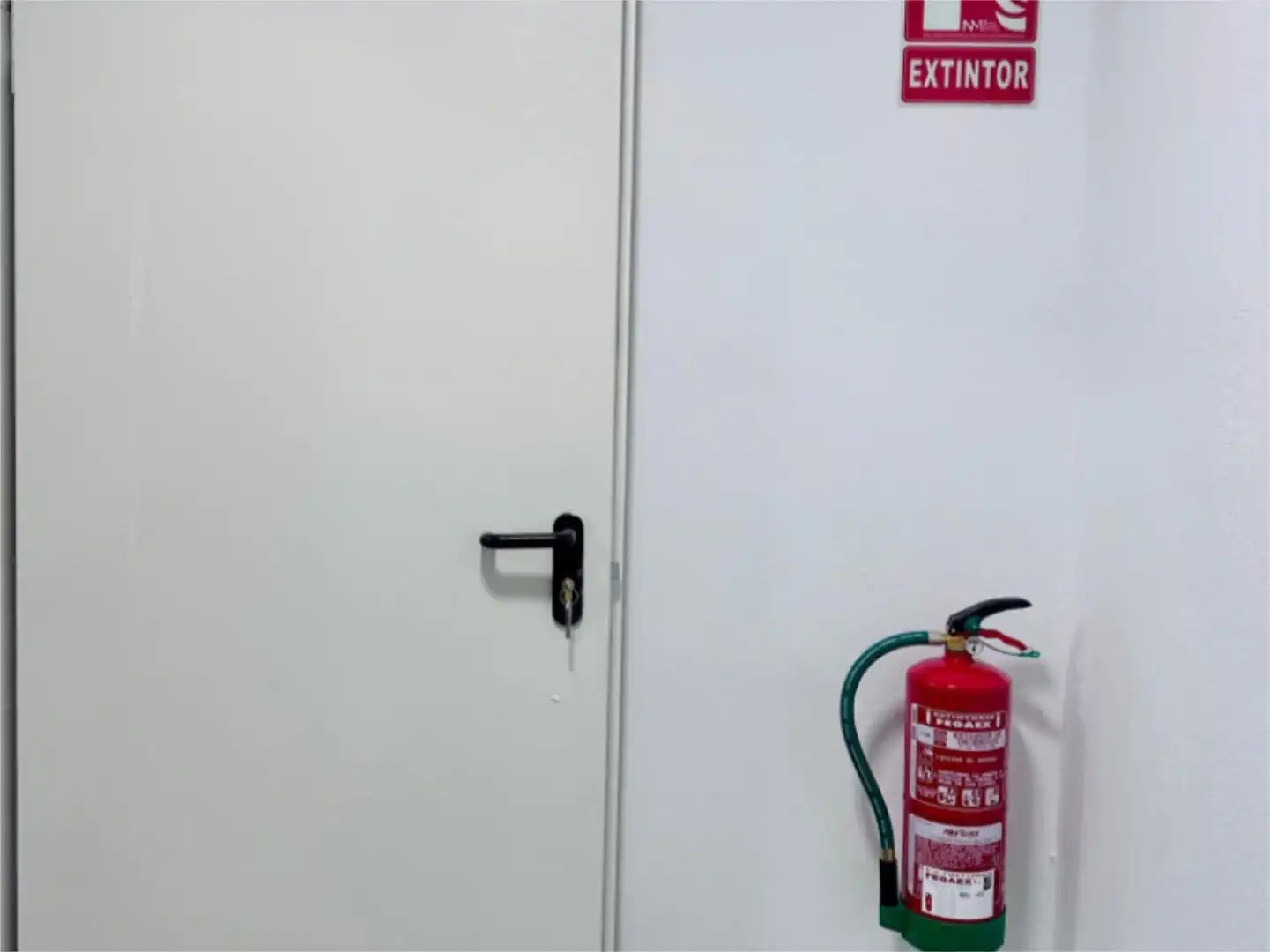 Storage room for sale in Calle Francia, 42, Centro Bedroom of Storage room for sale in Cáceres