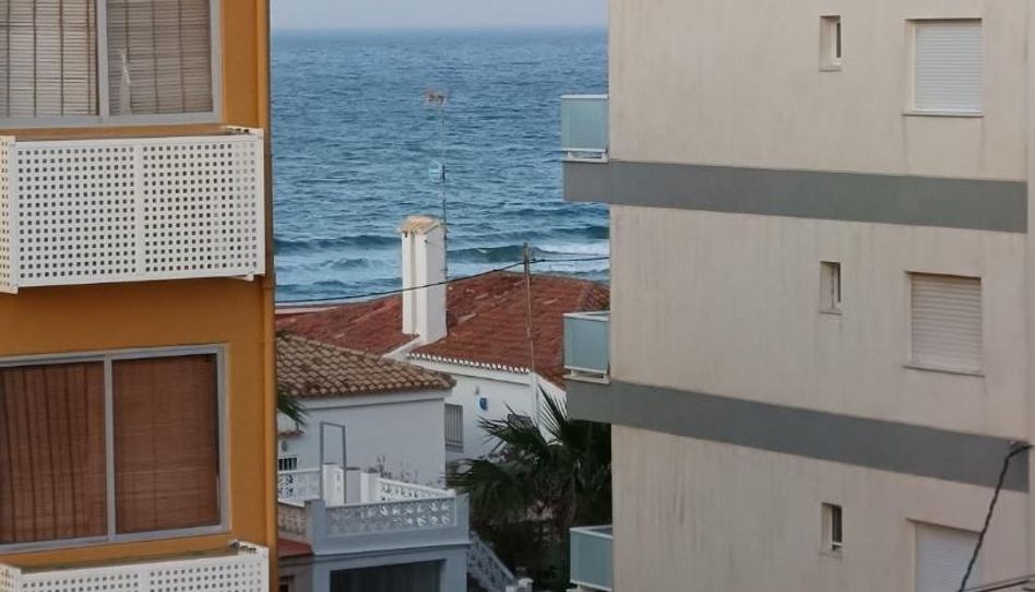 Piso en venta en Plaça de Les Arenes, 26, Miramar, Valencia - imagen 1 Foto 1 de Piso en venta en Plaça de Les Arenes, 26, Miramar, Valencia