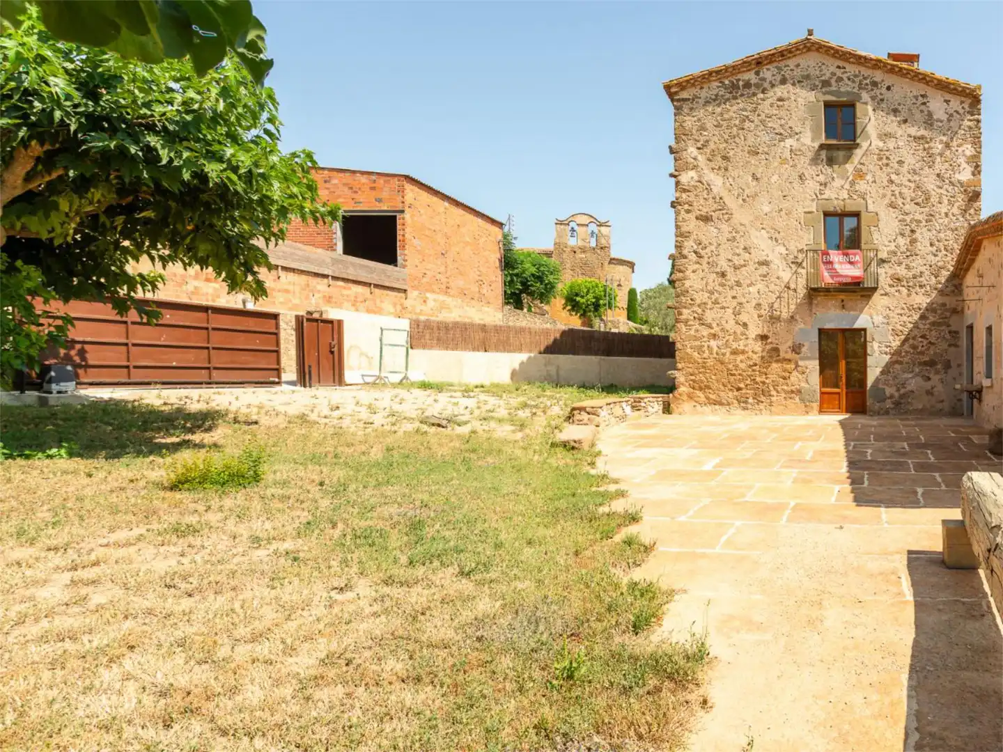 Finca rústica en venta en Plaça St Iscle, 1, Serra de Daró Finca rústica en venta en Serra de Daró con Jardín privado