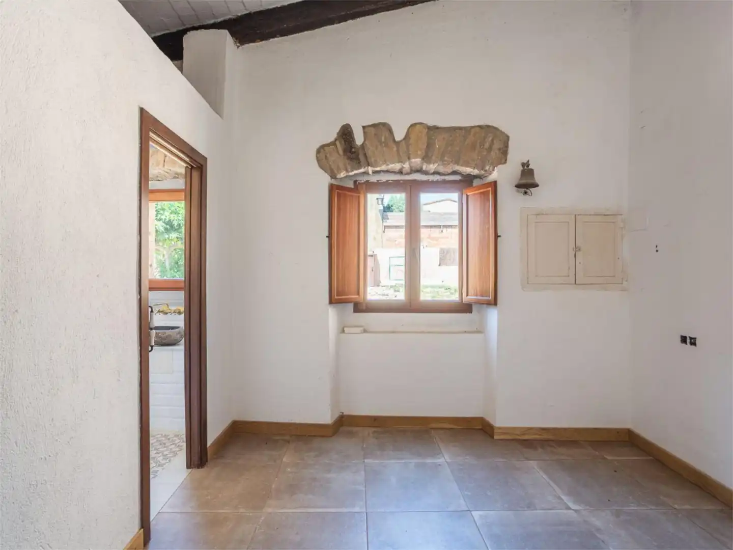 Finca rústica en venta en Plaça St Iscle, 1, Serra de Daró Finca rústica en venta en Serra de Daró con Jardín privado