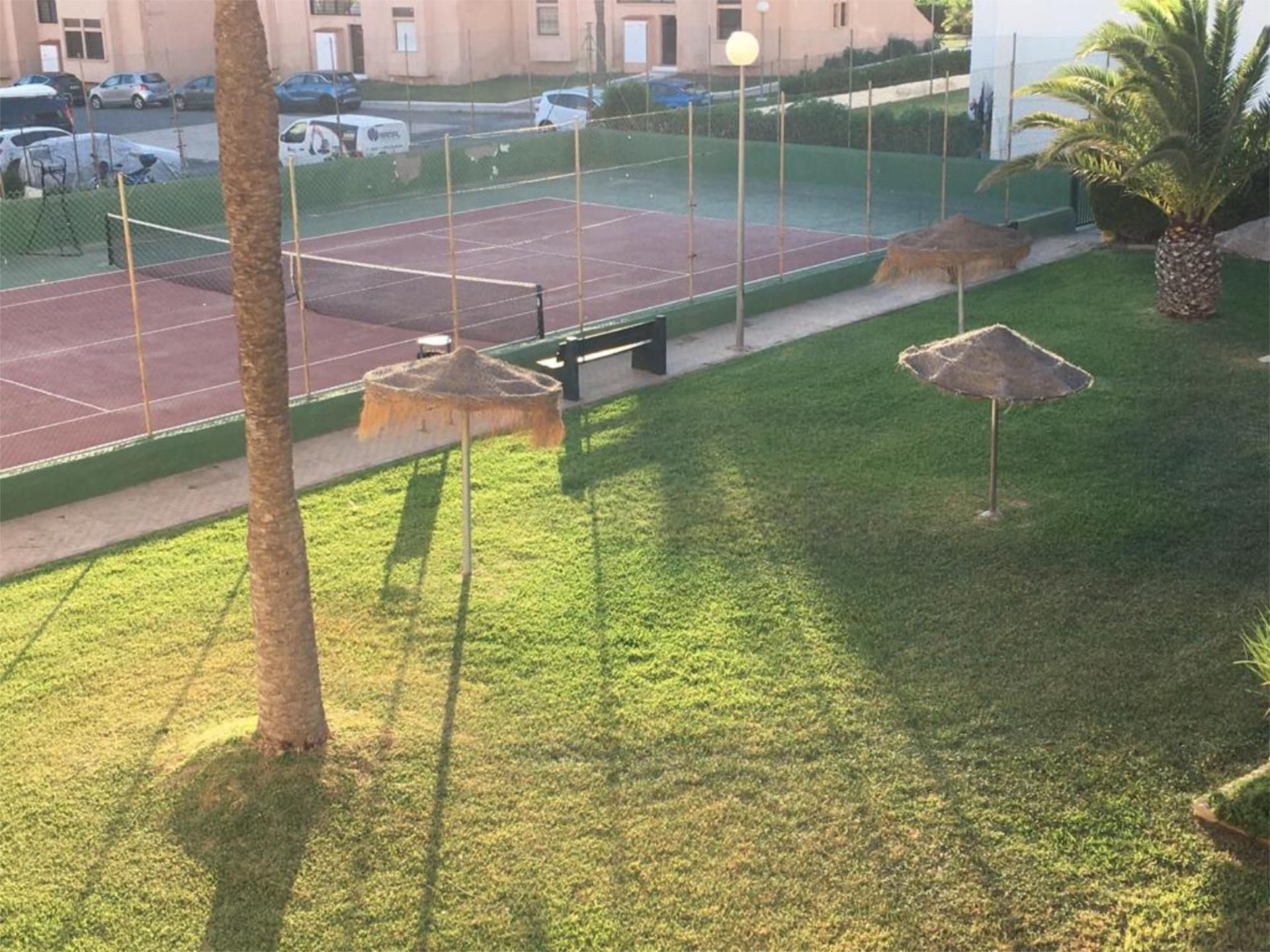 Jardí de Apartament en venda en  Almería Capital amb Aire condicionat, Jardí privat i Terrassa