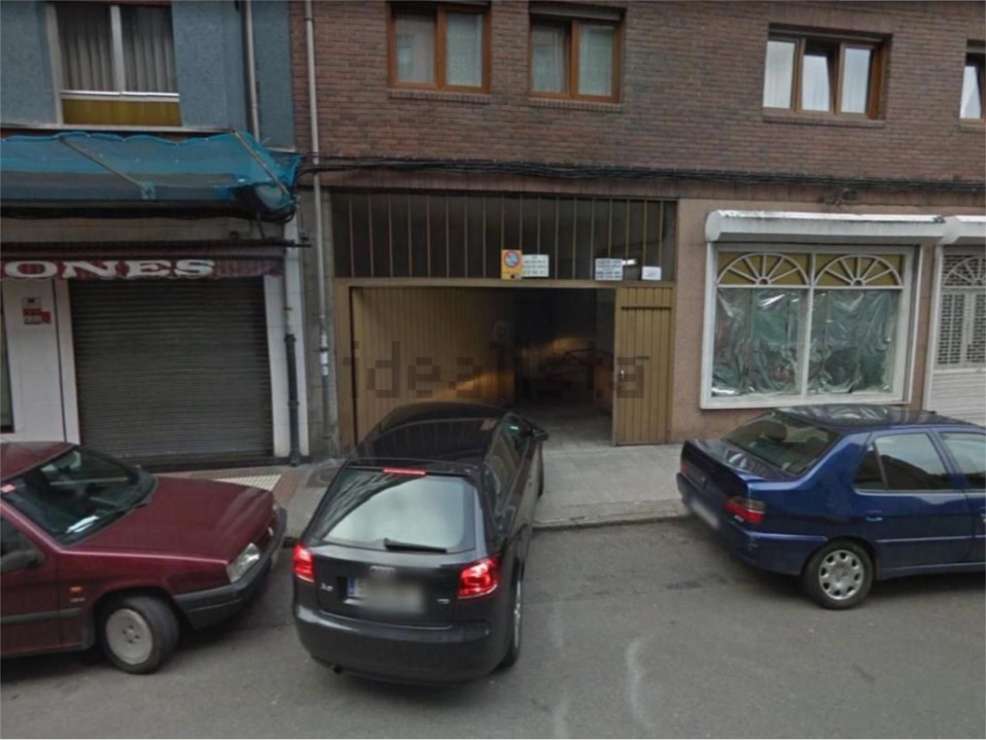 Garage for sale in Calle Casimiro Granda, 4, La Felguera Parking of Garage for sale in Langreo