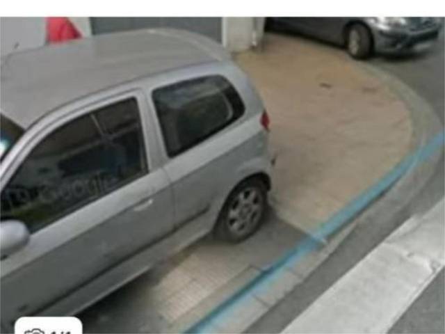 Garaje en Venta en Calle San Francisco Solano, 5 en Los Ángeles - Cruz de Caravaca