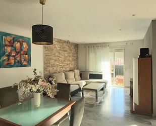 Living room of Single-family semi-detached for sale in Alhaurín de la Torre  with Air Conditioner, Terrace and Swimming Pool