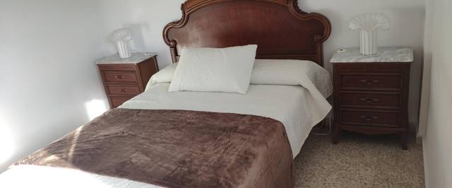 Piso en Alquiler en Barrio el Pelegrin, 9 en Centro