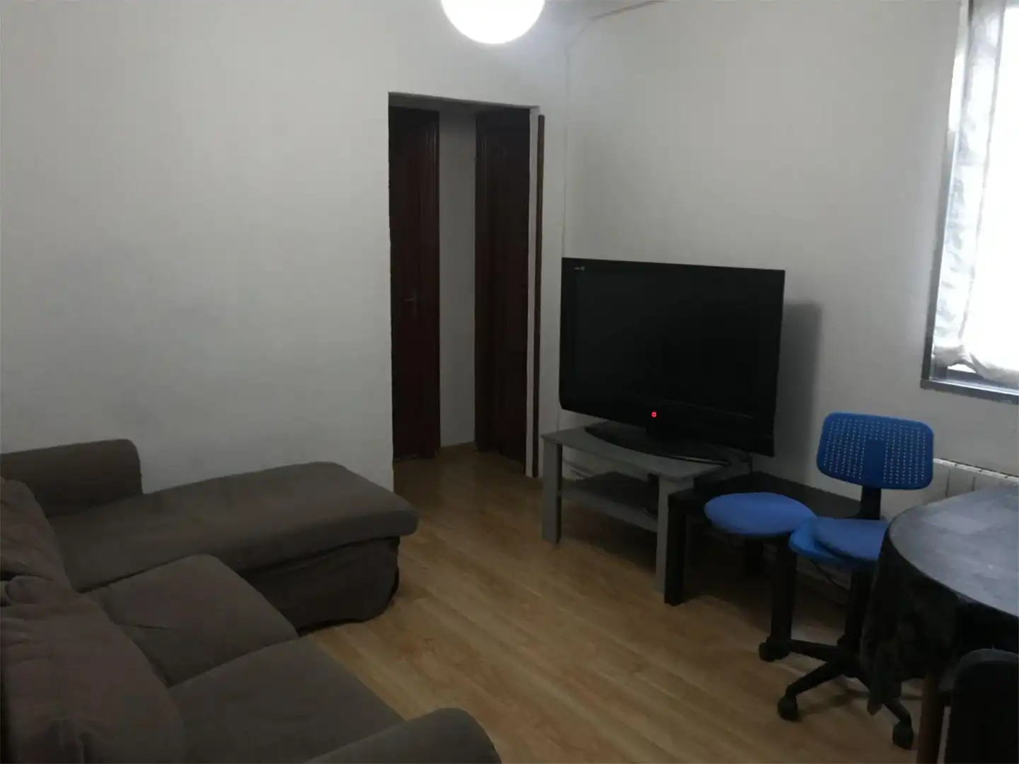Sala d'estar de Pis per a compartir en Madrid amb Calefacció i Moblat