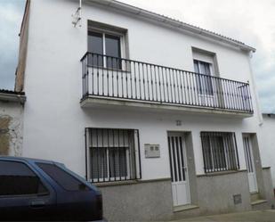 Exterior view of House or chalet for sale in Valdefuentes  with Terrace