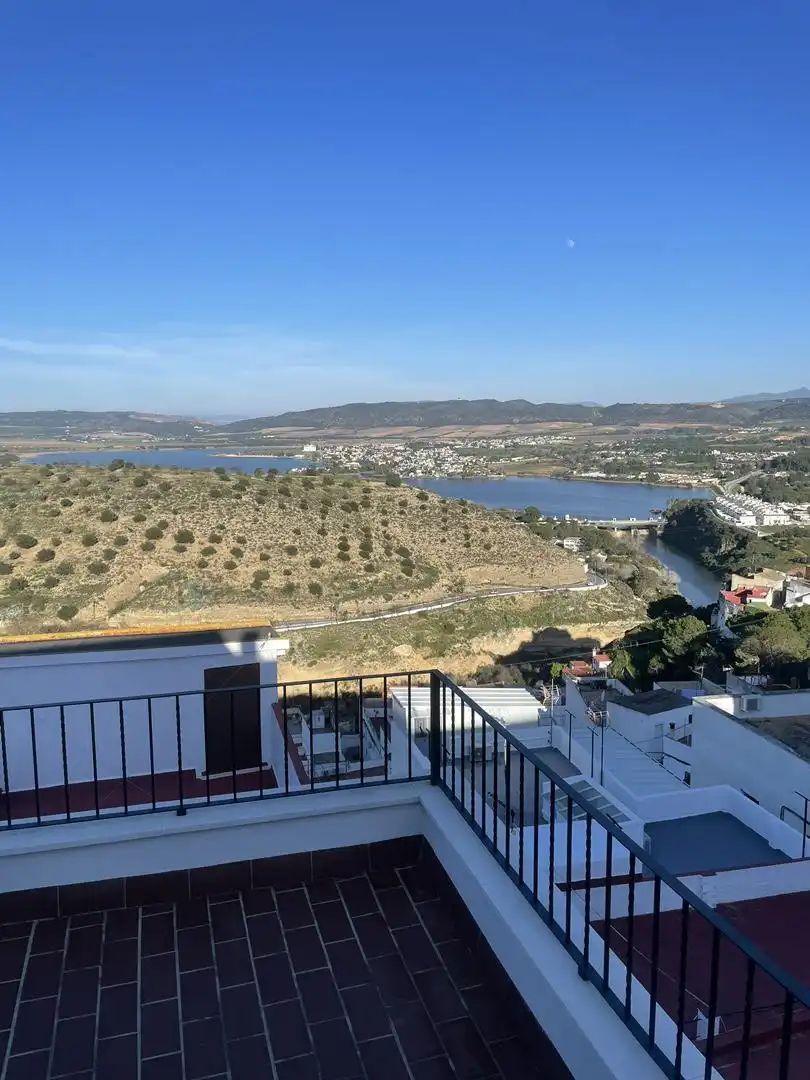Vista exterior de Apartamento en venta en Arcos de la Frontera con Aire acondicionado, Calefacción y Terraza
