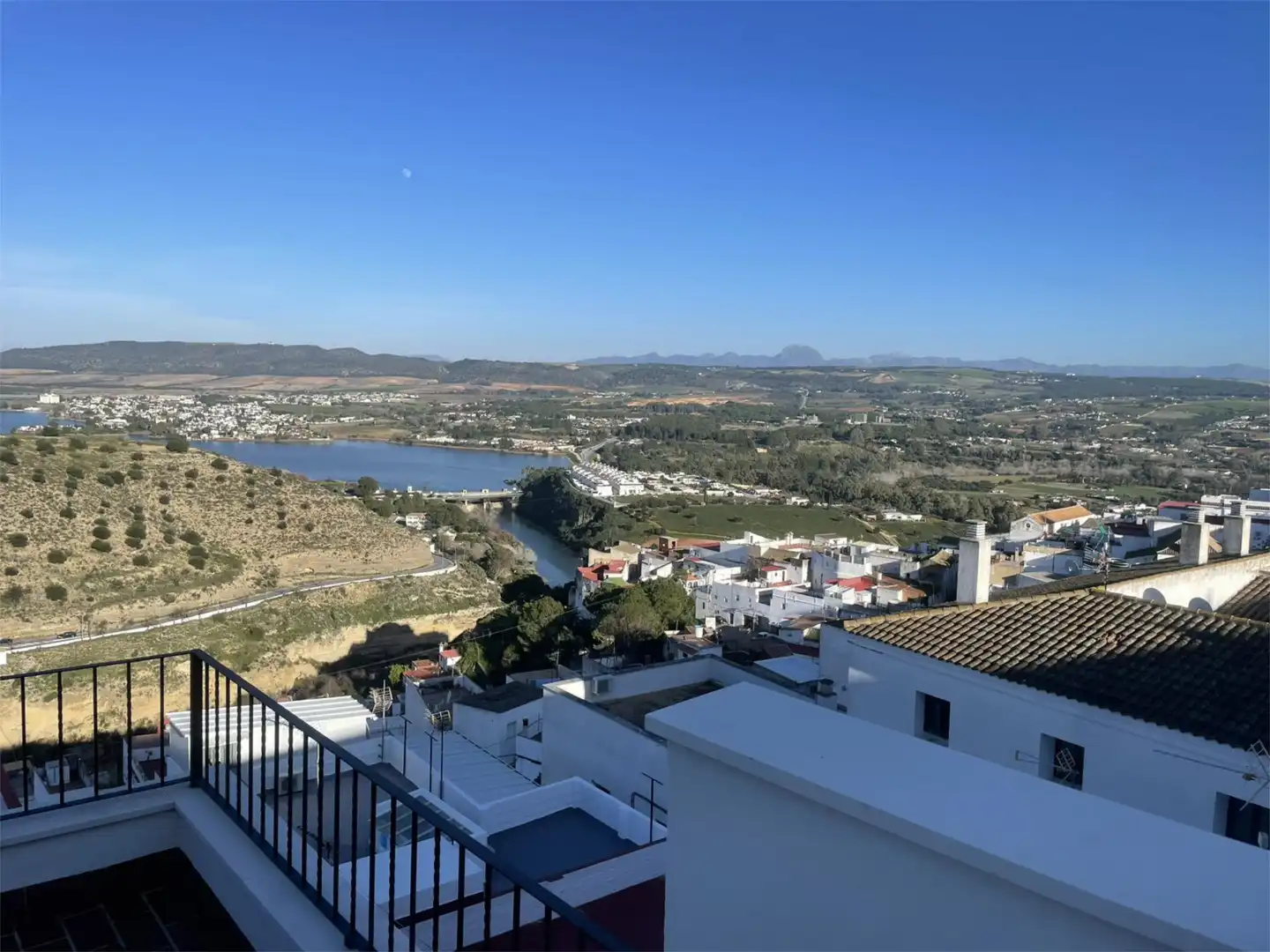Vista exterior de Apartamento en venta en Arcos de la Frontera con Aire acondicionado, Calefacción y Terraza