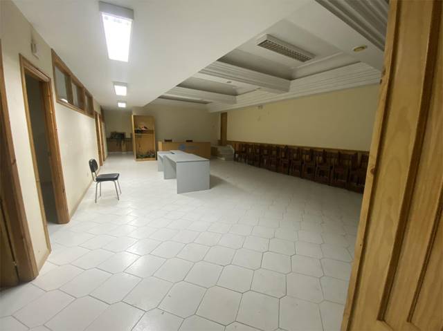 Local comercial en Alquiler en Rúa Pérez Galdós, 10 en Santa Uxía de Ribeira