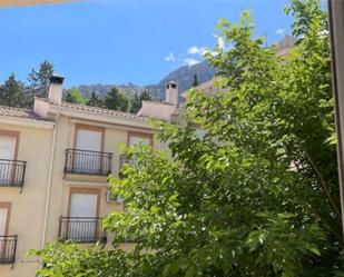 Exterior view of Flat for sale in Cazorla  with Air Conditioner, Heating and Furnished