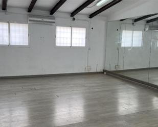 Industrial buildings to rent in Velilla de San Antonio  with Air Conditioner