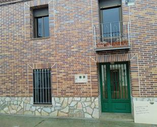 Exterior view of Single-family semi-detached for sale in Barcial del Barco  with Balcony