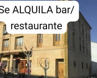 Premises to rent in Alagón  with Air Conditioner